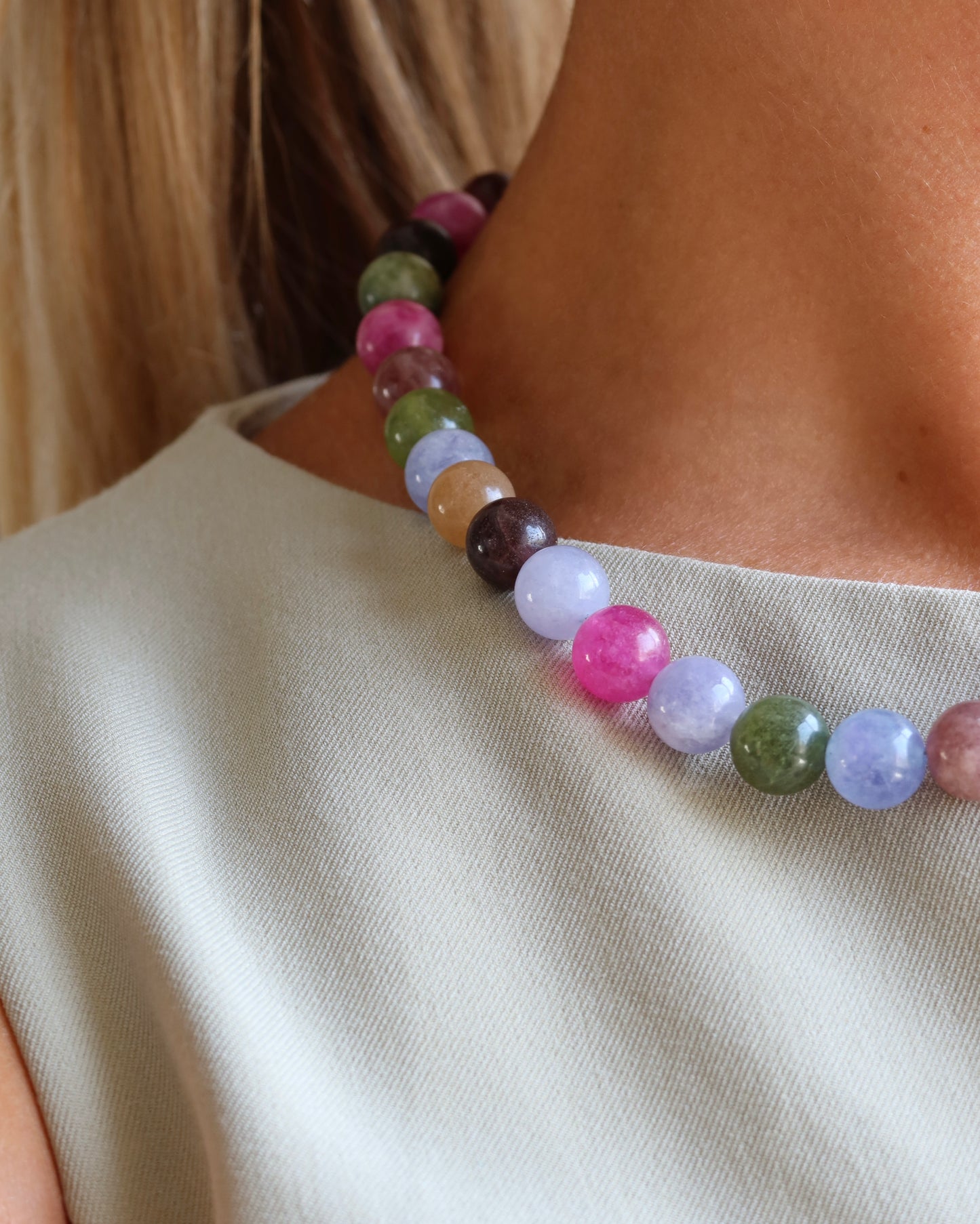 confetti necklace